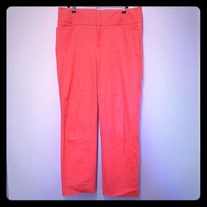 Elle crop salmon colored pants